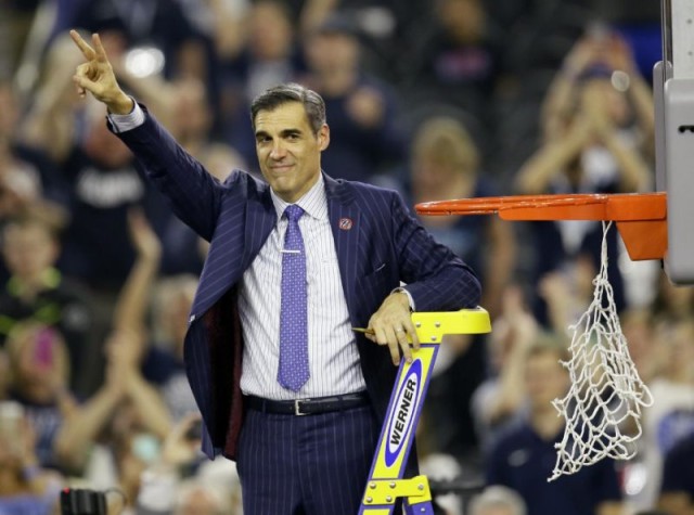 jay wright cutting the net